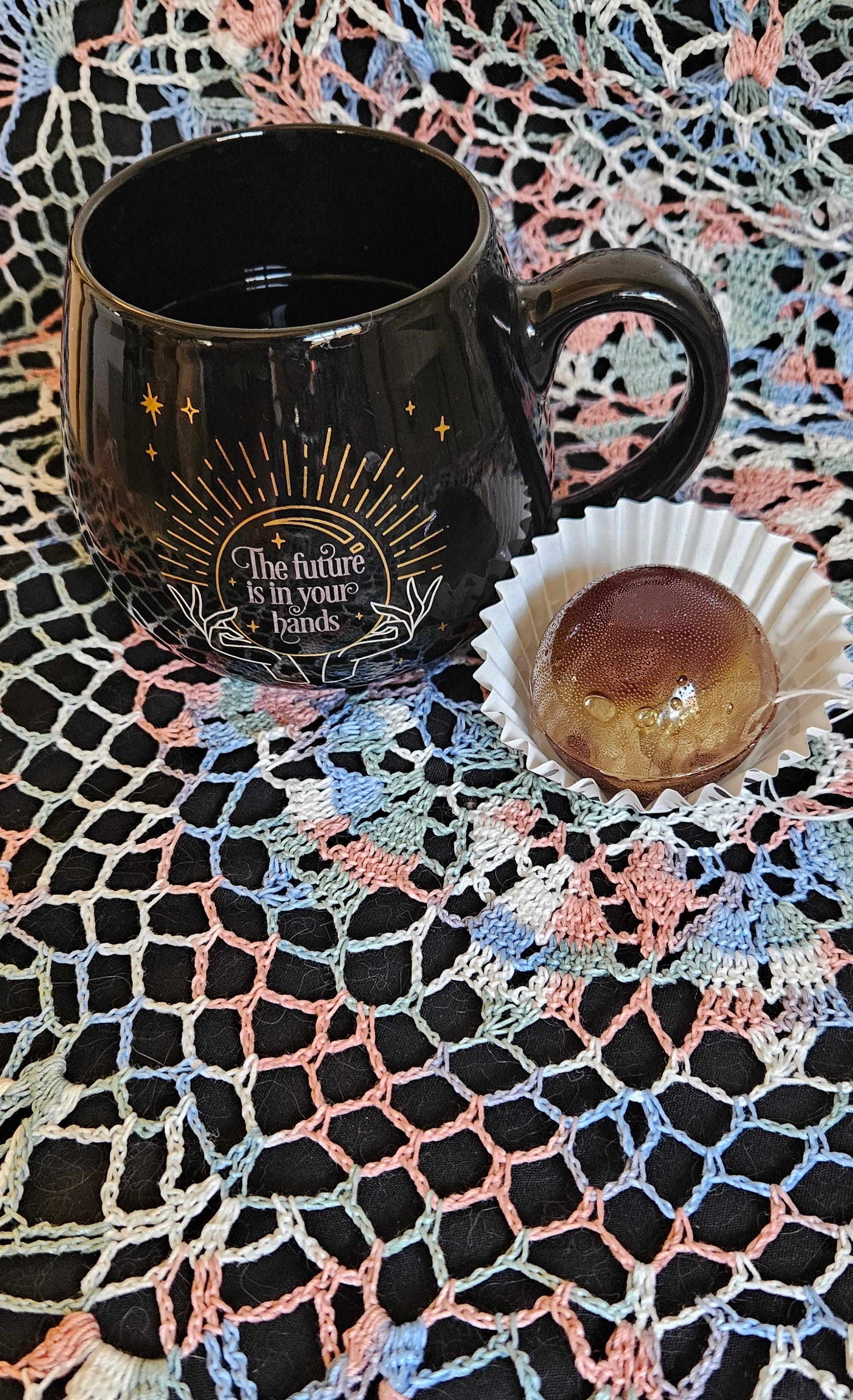 The Devil’s Tenebrosi-tea Tea Bomb